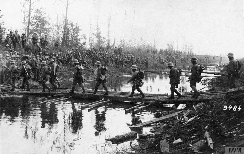 German soldiers advance Blucher May 1918